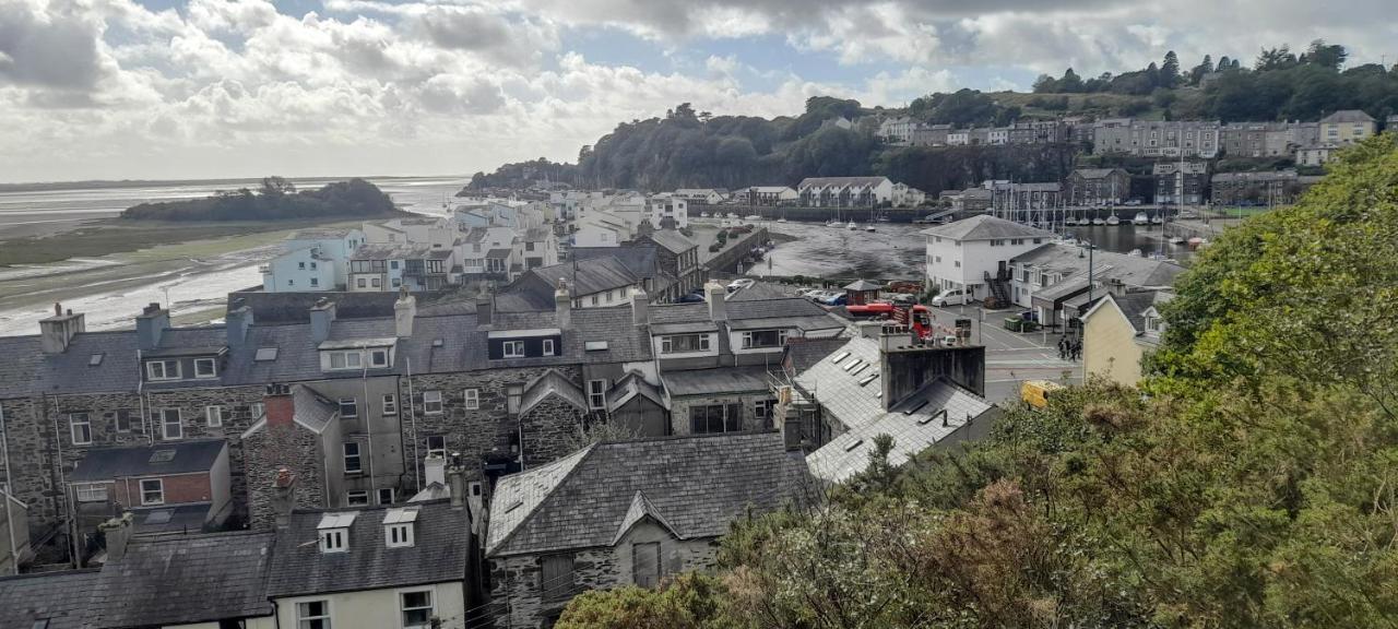 Cosy Mews House Close To Harbour Porthmadog Exterior photo