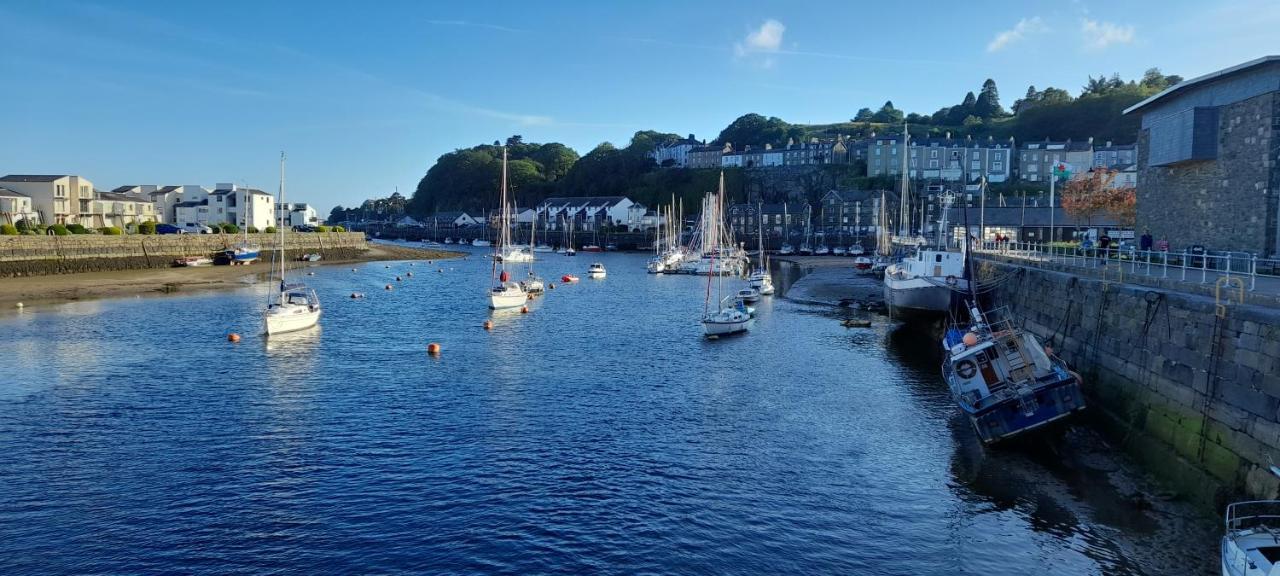 Cosy Mews House Close To Harbour Porthmadog Exterior photo